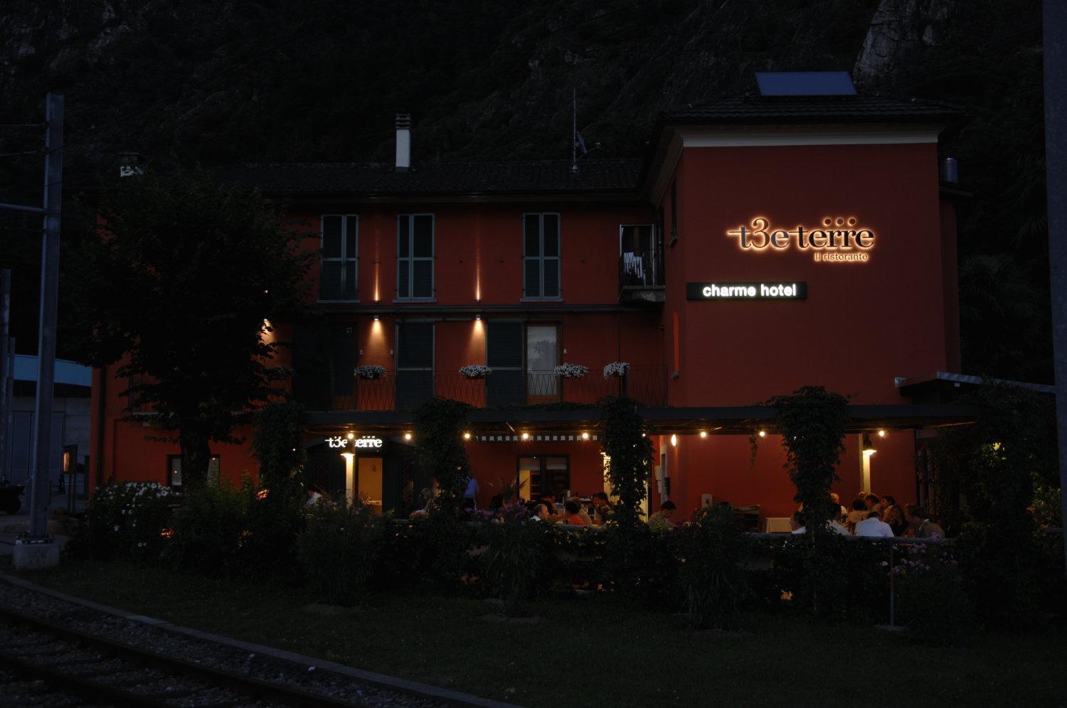 Ristorante Charme Hotel Tre Terre Ponte Brolla Eksteriør bilde